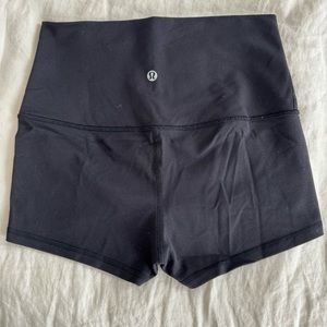 Lululemon Boogie Short (Roll Down) - Black